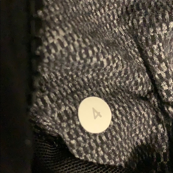 Lululemon jacket - Picture 4 of 4